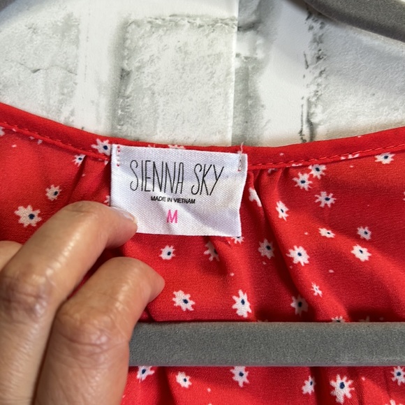 SIENNA SKY | sheer peplum top - Picture 6 of 7